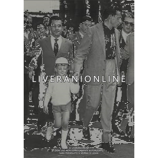 RETROSPETTIVA FAUSTO COPPI CICLISTA NELLA FOTO FAUSTO COPPI CON IL FIGLIO FAUSTINO FOTO GM-DFP-AG ALDO LIVERANI SAS