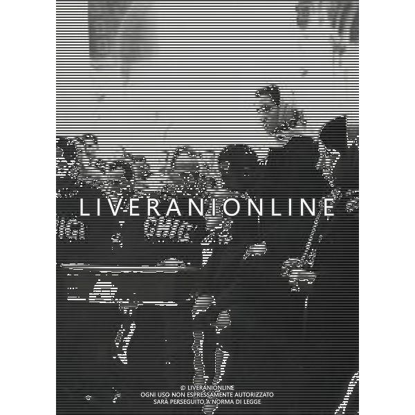 RETROSPETTIVA FAUSTO COPPI CICLISTA 04-01-1960 NELLA FOTO FAUSTINO COPPI AI FUNERALI DEL PADRE FOTO GM-DFP-AG ALDO LIVERANI SAS