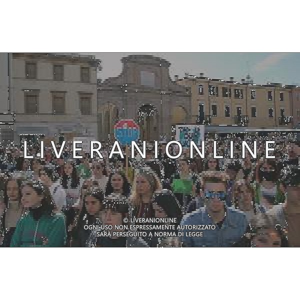 Global strike for future - Sciopero globale per il clima Rimini - 15.03.2019 Nella Foto: Global strike for future Sciopero globale per il clima, manifestazione in piazza Cavour e pulizia della spiaggia /Ph.Vitez-Ag. Aldo Liverani
