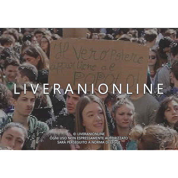 Global strike for future - Sciopero globale per il clima Rimini - 15.03.2019 Nella Foto: Global strike for future Sciopero globale per il clima, manifestazione in piazza Cavour e pulizia della spiaggia /Ph.Vitez-Ag. Aldo Liverani