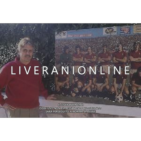 RETROSPETTIVA ALDO AGROPPI CALCIATORE E ALLENATORE NELLA FOTO ALDO AGROPPI A CASA 1990 AG ALDO LIVERANI SAS