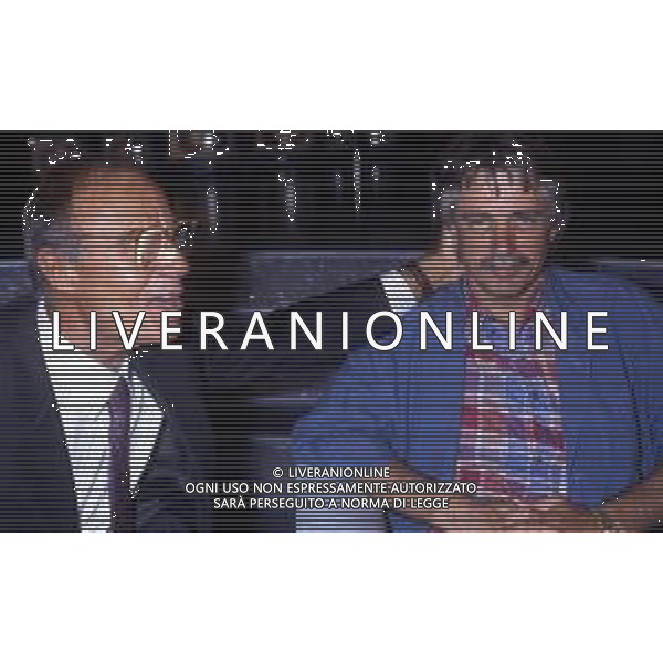 RETROSPETTIVA ALDO AGROPPI CALCIATORE E ALLENATORE NELLA FOTO ALDO AGROPPI CON TITO STAGNO NEL 1991 ALLA TRASMISSIONE LA DOMENICA SPORTIVA AG ALDO LIVERANI SAS