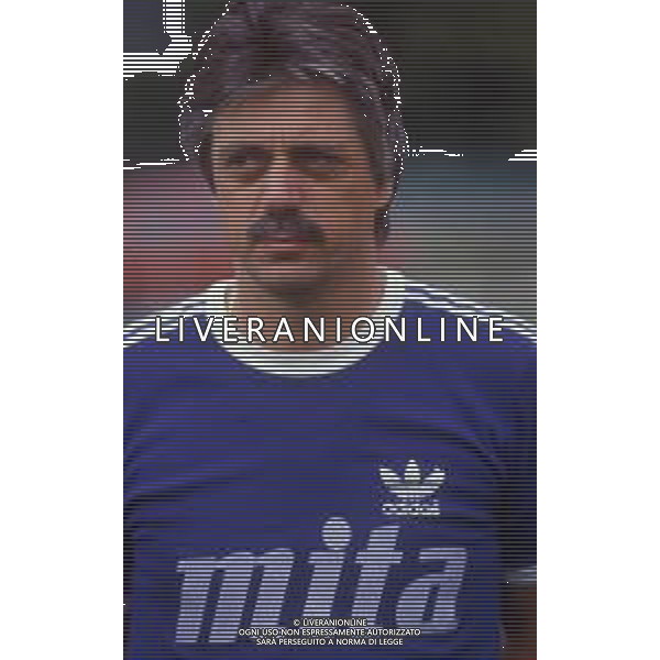 RETROSPETTIVA ALDO AGROPPI CALCIATORE E ALLENATORE NELLA FOTO ALDO AGROPPI ALLENATORE DEL COMO CALCIO NEL 1987-1988 AG ALDO LIVERANI SAS