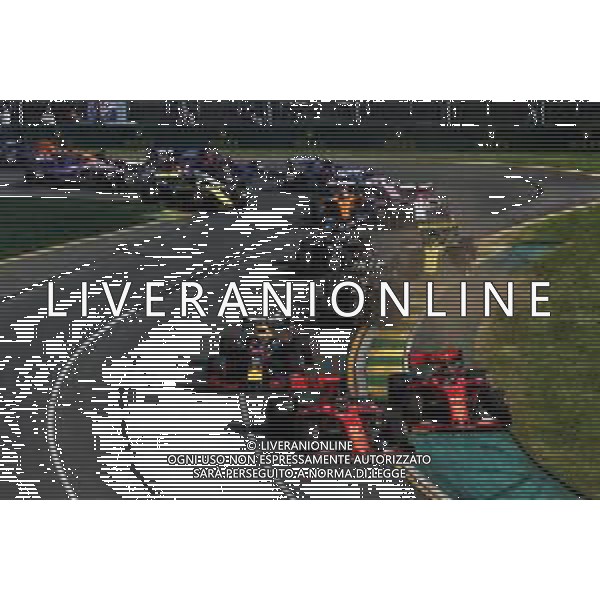 Sebastian Vettel (GER) Ferrari SF90 and Charles Leclerc (MON) Ferrari SF90 at the start of the race. 17.03.2019. Formula 1 World Championship, Rd 1, Australian Grand Prix, Albert Park, Melbourne, Australia, Race Day. / AGENZIA ALDO LIVERANI SAS - ITALY ONLY EDITORIAL USE ONLY - F1 GP AUSTRALIA MELBOURNE GARA 17.03.2019.