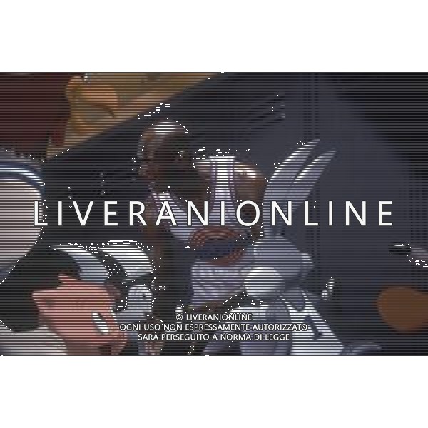 Michael Jordan, campione NBA, in \'Space Jam\' film del 1996 con attori e personaggi d\'animazione Looney Tunes - Bugs Bunny ©Warner Bros / ARCHIVIO AGENZIA ALDO LIVERANI SAS