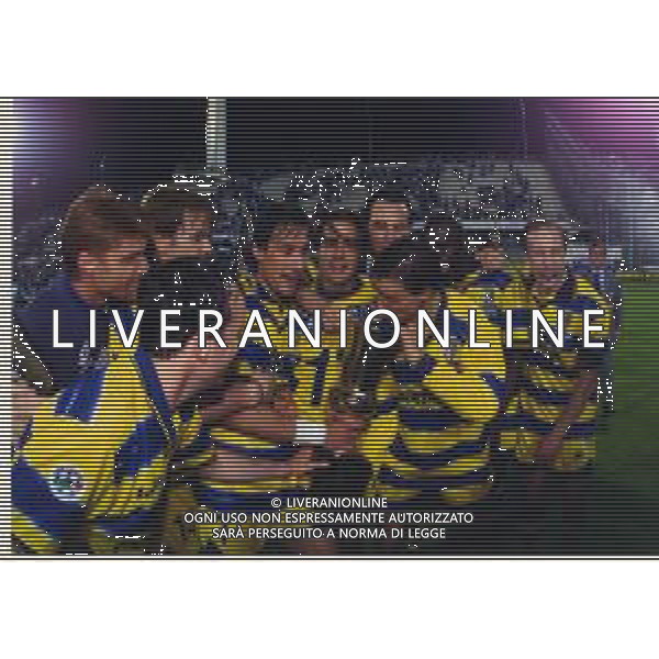 05-05-1999 FIRENZE -FINALE DI COPPA ITALIA FIORENTINA PARMA NELLA FOTO I GIOCATORI DEL PARMA CON LA COPPA ITALIA AG ALDO LIVERANI SAS
