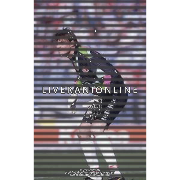 RETROSPETTIVA MASSIMO TAIBI CALCIATORE NELLA FOTO MASSIMO TAIBI CON LA MAGLIA DEL PIACENZA CALCIO AG ALDO LIVERANI SAS