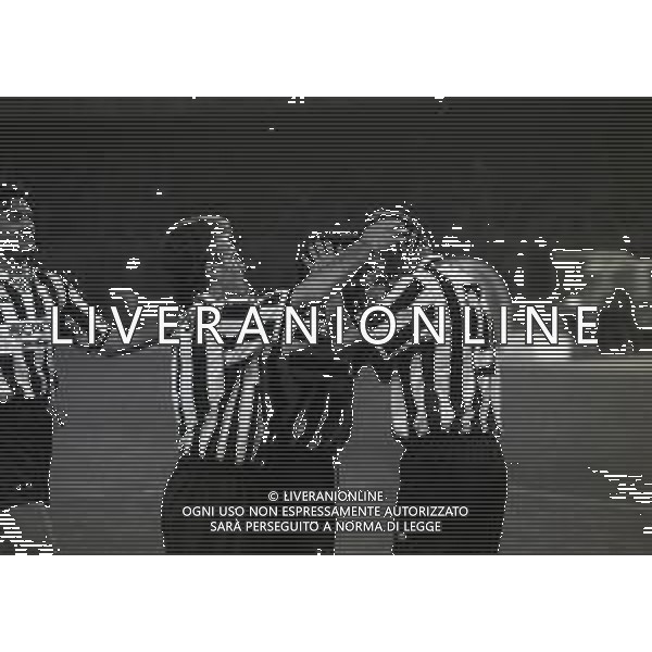 23-04-1997 TORINO-COPPA DEI CAMPIONI JUVENTUS AJAX 4-1 NELLA FOTO ABBRACCI GIOCATORI JUVENTUS DOPO IL GOAL AG ALDO LIVERANI SAS