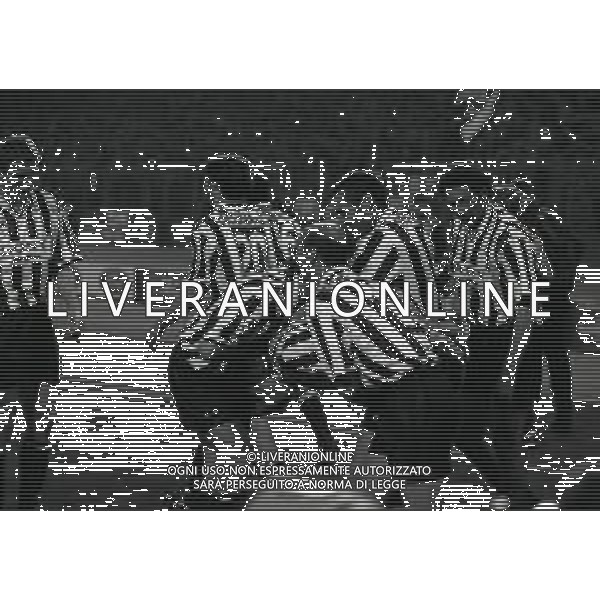 23-04-1997 TORINO-COPPA DEI CAMPIONI JUVENTUS AJAX 4-1 NELLA FOTO ABBRACCI GIOCATORI JUVENTUS AG ALDO LIVERANI SAS 