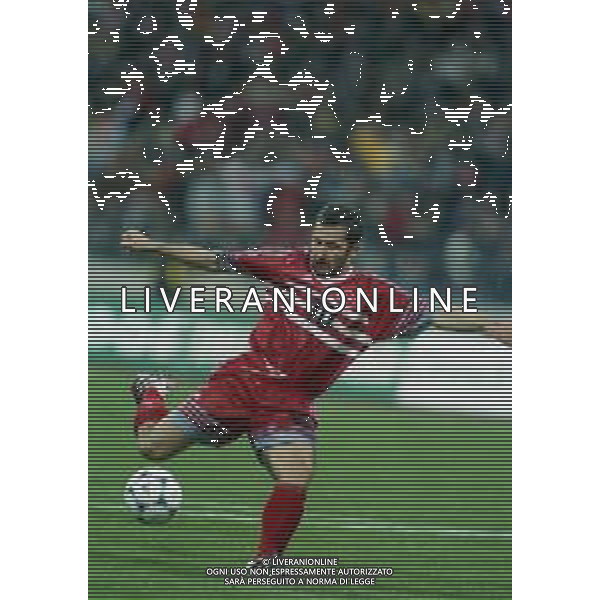 09-10-1999 MONACO DI BAVIERA QUALIFICAZIONI AI MONDIALI DI CALCIO GERMANIA TURCHIA NELLA FOTO SERGEN YALCIN AG ALDO LIVERANI SAS