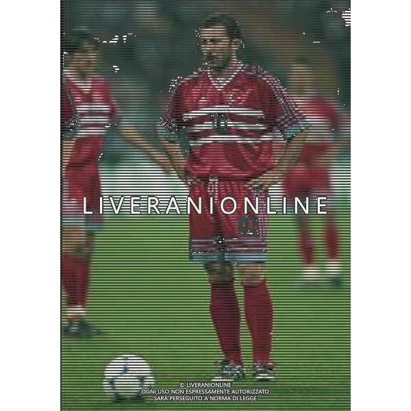 09-10-1999 MONACO DI BAVIERA QUALIFICAZIONI AI MONDIALI DI CALCIO GERMANIA TURCHIA NELLA FOTO SERGEN YALCIN AG ALDO LIVERANI SAS 