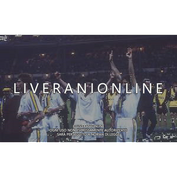 12-05-1993 LONDRA- FINALE DI COPPA DELLE COPPE PARMA ANVERSA 3-1 NELLA FOTO I GIOCATORI DEL PARMA CALCIO FESTEGGIANO LA VITTORIA DELLA COPPA DELLE COPPE AG ALDO LIVERANI SAS