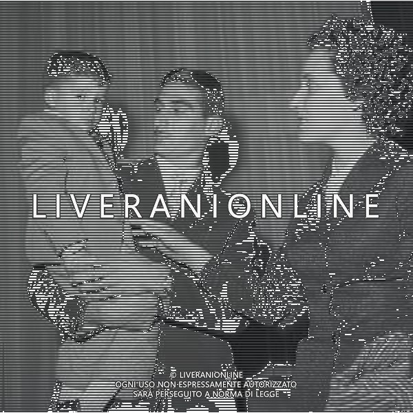 RETROSPETTIVA JULIO BOTHELO JULINHO CALCIATORE NELLA FOTO JULINHO A FIRENZE ANNO A 1955 CON LA FAMIGLIA AG ALDO LIVERANI SAS