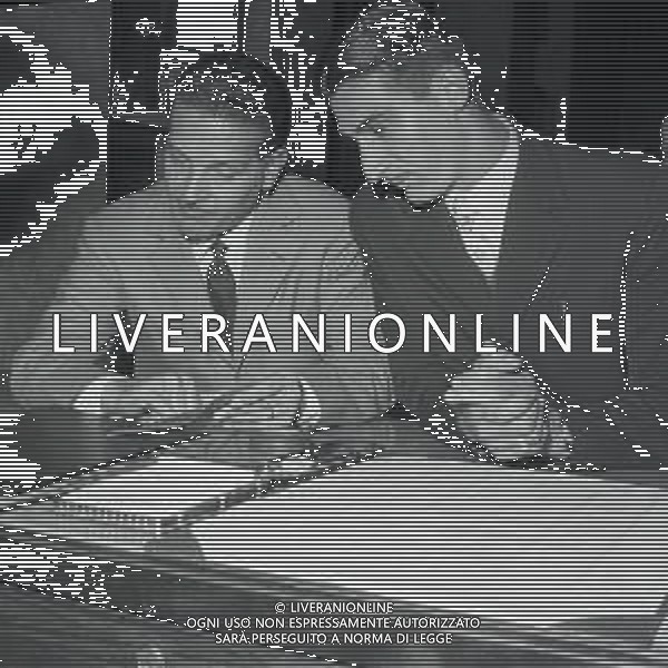 RETROSPETTIVA JULIO BOTHELO JULINHO CALCIATORE NELLA FOTO JULINHO A FIRENZE ANNO A 1955  AG ALDO LIVERANI SAS