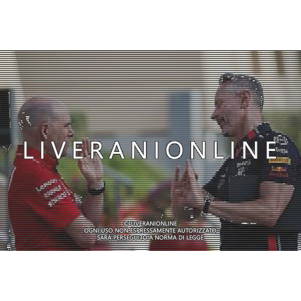 (L to R): Jock Clear (GBR) Ferrari Engineering Director with Jonathan Wheatley (GBR) Red Bull Racing Team Manager. 28.03.2019. Formula 1 World Championship, Rd 2, Bahrain Grand Prix, Sakhir, Bahrain, Preparation Day. AG ALDO LIVERANISAS-ONLY ITALY