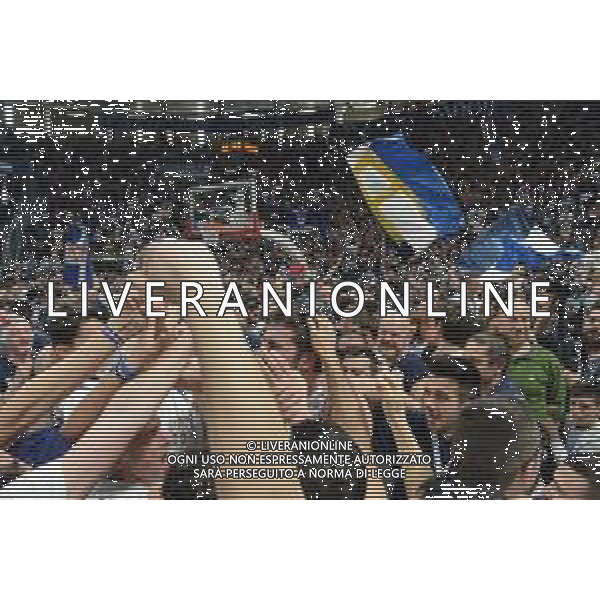 31-03-2019 BOLOGNA- FORTITUDO BOLOGNA-BONDI FERRARA NELLA FOTO INVASIONE DEI TIFOSI DELLA FORTITUDO BOLOGNA A FINE GARA PER LA PROMOZIONE IN A1 OPTIMA-FOTO-AG ALDO LIVERANI SAS