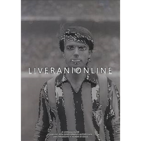 RETROSPETTIVA CLAUDIO AMBU CALCIATORE NELLA FOTO CLAUDIO AMBU CON LA MAGLIA DELL\'INTER AG ALDO LIVERANI SAS