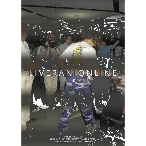 01-09-1997 MILANO REDAZIONE DELLA GAZZETTA DELLO SPORT IN VIA SOLFERINO 28 VISITA DEL CAMPIONE DI MOTOCICLISMO VALENTINO ROSSI NELLA FOTO VALENTINO ROSSI AG ALDO LIVERANI SAS