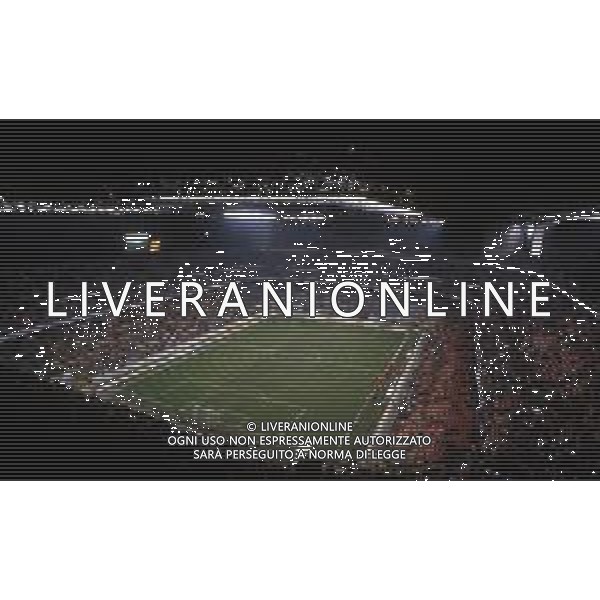 STADIO MEAZZA, di San Siro Milano, ospita le gare interne di Inter e Milan - RETROSPETTIVA Nella foto: nel 1993-1994 Veduta panoramica interna in notturna ©ARCHIVIO / AGENZIA ALDO LIVERANI SAS