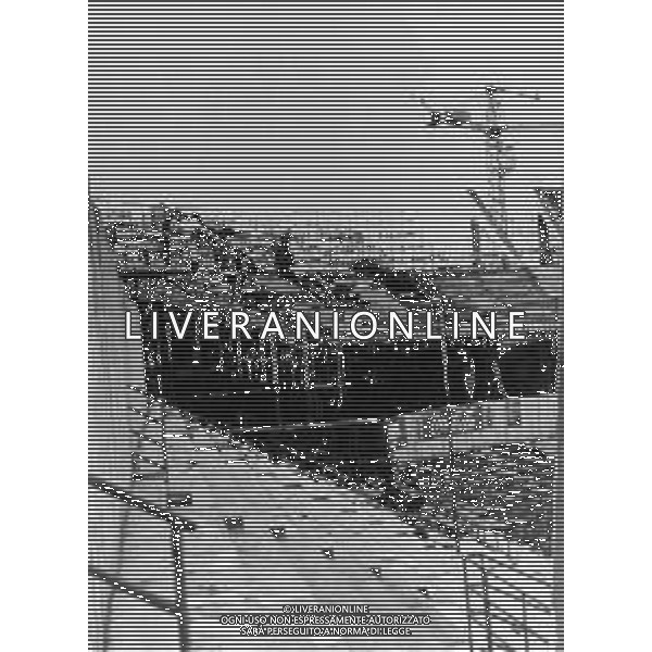 STADIO MEAZZA, di San Siro Milano, ospita le gare interne di Inter e Milan - RETROSPETTIVA Nella foto dopo la sua inaugurazione avvenuta nel 1926, nel 1935 inizio dell\'ampliamento con la costruzione delle quattro curve di raccordo tra le tribune ©Riproduzione Archivio Gazzetta Sport / Archivio DFP/ Agenzia Aldo Liverani
