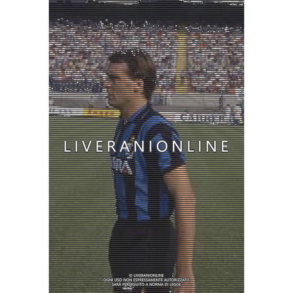 1985-1986 RETROSPETTIVA MARCO TARDELLI CALCIATORE NELLA FOTO MARCO TARDELLI CON LA MAGLIA DELL\'INTER AG ALDO LIVERANI SAS