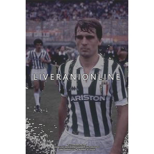 RETROSPETTIVA MARCO TARDELLI CALCIATORE NELLA FOTO MARCO TARDELLI CON LA MAGLIA DELLA JUVENTUS AG ALDO LIVERANI SAS 