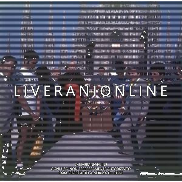 GIOVANNI UMBERTO COLOMBO, Arcivescovo di Milano e Cardinale cattolico italiano - RETROSPETTIVA Nella foto alla 58a edizione del Giro d\'Italia nel 1975 con Adriano Rodoni. ©ARCHIVIO / AGENZIA ALDO LIVERANI SAS