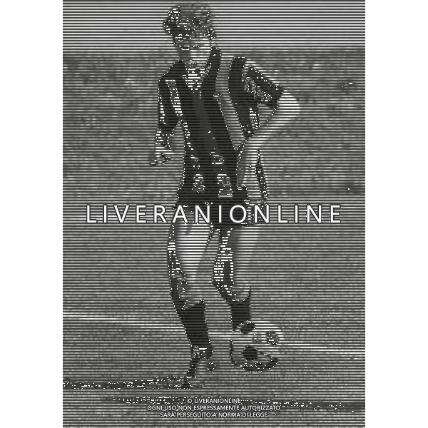 RETROSPETTIVA MARIO BERTINI CALCIATORE NELLA FOTO MARIO BERTINI CON LA MAGLIA DELL\'INTER AG ALDO LIVERANI SAS