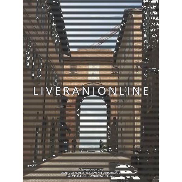 URBINO -PANORAMICHE VICOLI STRADE AG ALDO LIVERANI SAS