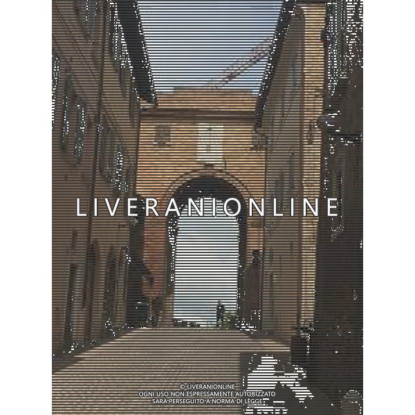 URBINO -PANORAMICHE VICOLI STRADE AG ALDO LIVERANI SAS