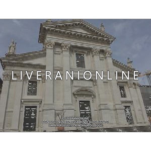URBINO -PANORAMICHE VICOLI STRADE NELLA FOTO IL DUOMO DI URBINO AG ALDO LIVERANI SAS