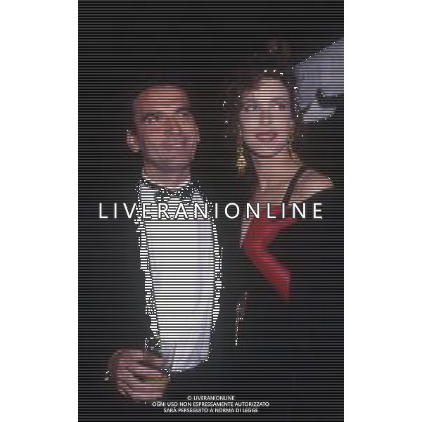CLARISSA BURT, attrice e modella statunitense naturalizzata italiana - RETROSPETTIVA Nella foto con Massimo Troisi ©ARCHIVIO / AGENZIA ALDO LIVERANI SAS