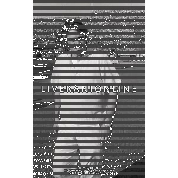 RETROSPETTIVA ALDO AGROPPI ALLENATORE CALCIO NELLA FOTO ALDO AGROPPI ALLENATORE DELLA FIORENTINA 1985-1986 AG ALDO LIVERANI SAS