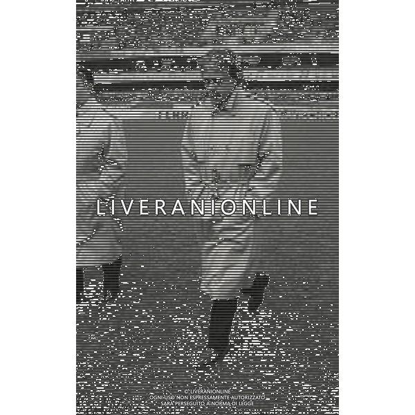 RETROSPETTIVA ALDO AGROPPI ALLENATORE CALCIO NELLA FOTO ALDO AGROPPI ALLENATORE DELL\'ASCOLI CALCIO NELL\'ANNO 1989-1990 AG ALDO LIVERANI SAS 