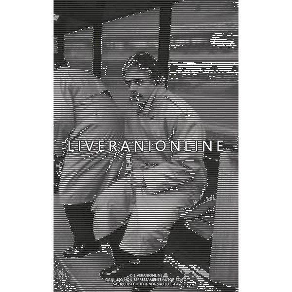 RETROSPETTIVA ALDO AGROPPI ALLENATORE CALCIO NELLA FOTO ALDO AGROPPI ALLENATORE DELL\'ASCOLI CALCIO NELL\'ANNO 1989-1990 AG ALDO LIVERANI SAS 