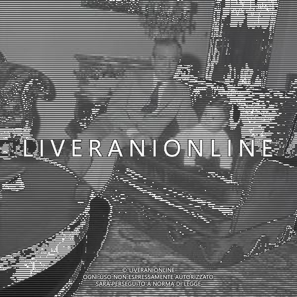 RETROSPETTIVA ANGELO MORATTI PETROLIERE E PRESIIDENTE DELL\'INTER NELLA FOTO ANGELO MORATTI CON IL NIPOTINO AG ALDO LIVERANI SAS