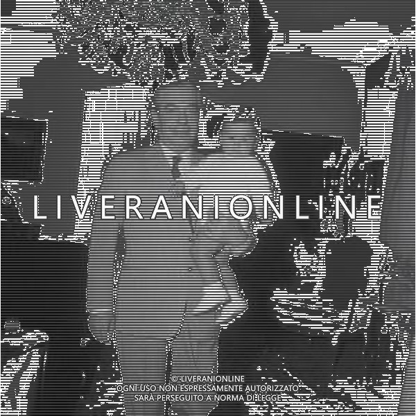 RETROSPETTIVA ANGELO MORATTI PETROLIERE E PRESIIDENTE DELL\'INTER NELLA FOTO ANGELO MORATTI CON IL NIPOTINO AG ALDO LIVERANI SAS