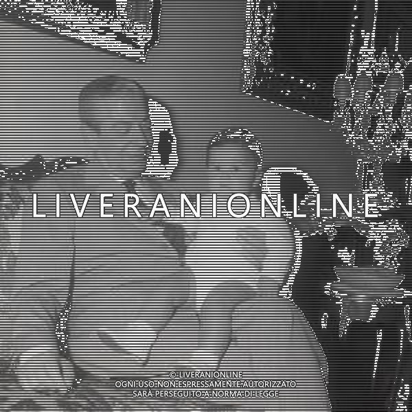 RETROSPETTIVA ANGELO MORATTI PETROLIERE E PRESIIDENTE DELL\'INTER NELLA FOTO ANGELO MORATTI CON IL NIPOTINO AG ALDO LIVERANI SAS