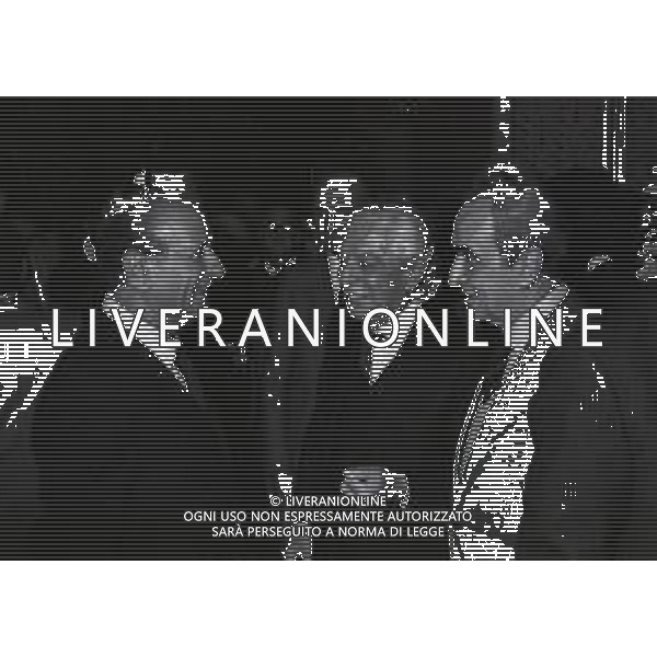 1981 MILANO PREMIO CHI HA FATTO GRANDE MILANO NELLA FOTO ANGELO MORATTI PRESIDENTE INTER CON GIUSEPPE PRISCO AG ALDO LIVERANI SAS