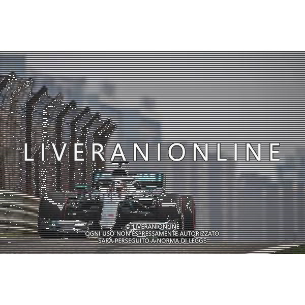 Lewis Hamilton (GBR) Mercedes AMG F1 W10. 12.04.2019. Formula 1 World Championship, Rd 3, Chinese Grand Prix, Shanghai, China, Practice Day. / AGENZIA ALDO LIVERANI SAS - ITALY ONLY EDITORIAL USE ONLY - Gp F1 Cina Shanghai Prove Libere 12.04.2019