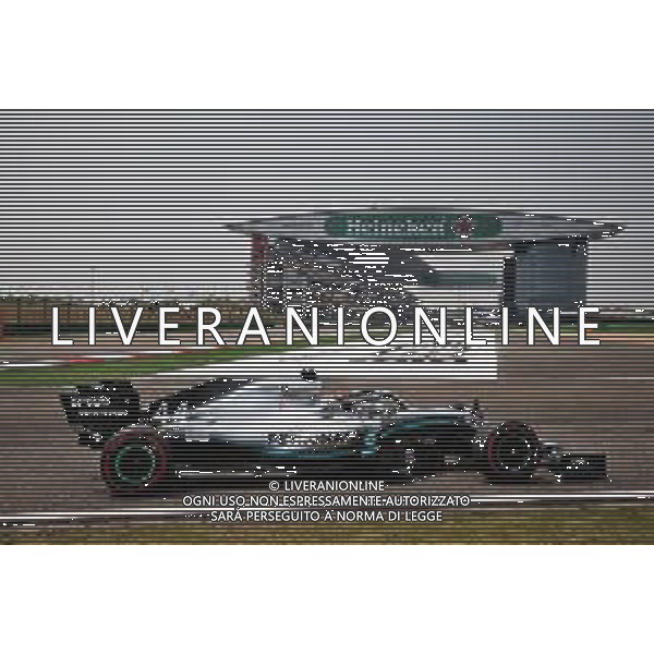 Lewis Hamilton (GBR) Mercedes AMG F1 W10. 12.04.2019. Formula 1 World Championship, Rd 3, Chinese Grand Prix, Shanghai, China, Practice Day. / AGENZIA ALDO LIVERANI SAS - ITALY ONLY EDITORIAL USE ONLY - Gp F1 Cina Shanghai Prove Libere 12.04.2019