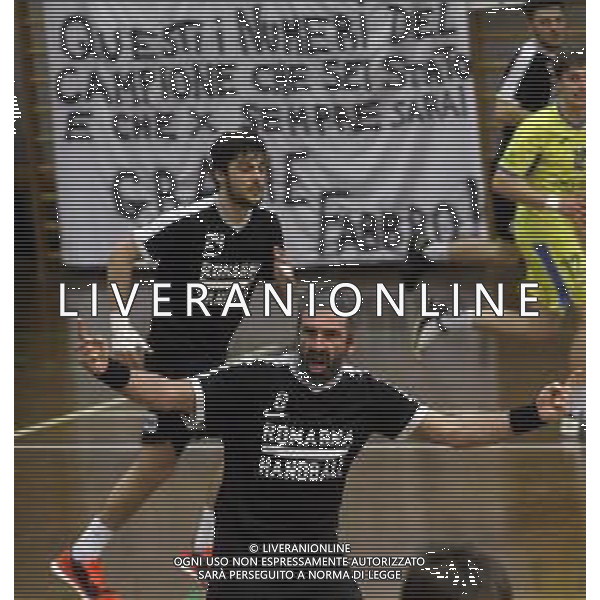 IMOLA 13 04 2019 ROMAGNA HANDBALL ULTIMA PARTITA DI FABRIZIO FOLLI NELLA FOTO ULTIMA PARTITA DI FABRIZIO FOLLI 22 ANNI 625 PARTITE E 2800 GOL ESULTANZA DOPO IL GOL FOTO GIANNI SANNA-AG ALDOL IVERANI SAS