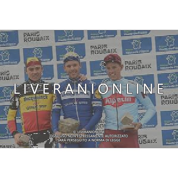 14-04-2019 Paris - Roubaix; Allenamento 2 Paris - Roubaix 2019; 2019, Deceunick - Quickstep; 2019, Katusha - Alpecin; Gilbert, Philippe; Lampaert, Yves; Politt, Nils; Roubaix; ©SIROTTI / AGENZIA ALDO LIVERANI SAS