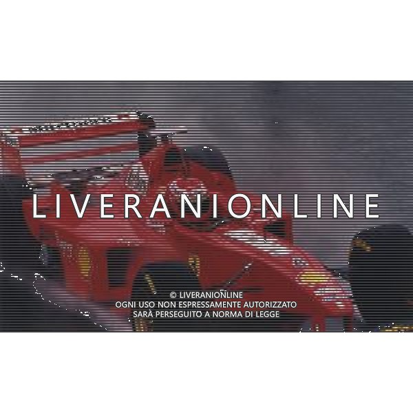 RETROSPETTIVA EDDIE IRVINE PILOTA F1 NELLA FOTO EDDIE IRVINE NEL 1998 CON LA FERRARI F 300 AG ALDO LIVERANI SAS