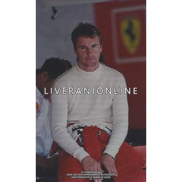 RETROSPETTIVA EDDIE IRVINE PILOTA F1 NELLA FOTO EDDIE IRVINE NEL 1998 CON LA FERRARI F 300 AG ALDO LIVERANI SAS