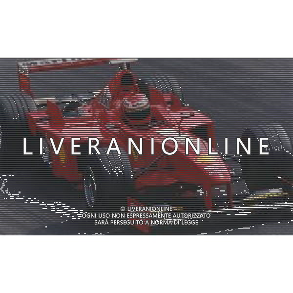 RETROSPETTIVA EDDIE IRVINE PILOTA F1 NELLA FOTO EDDIE IRVINE NEL 1998 CON LA FERRARI F 300 AG ALDO LIVERANI SAS