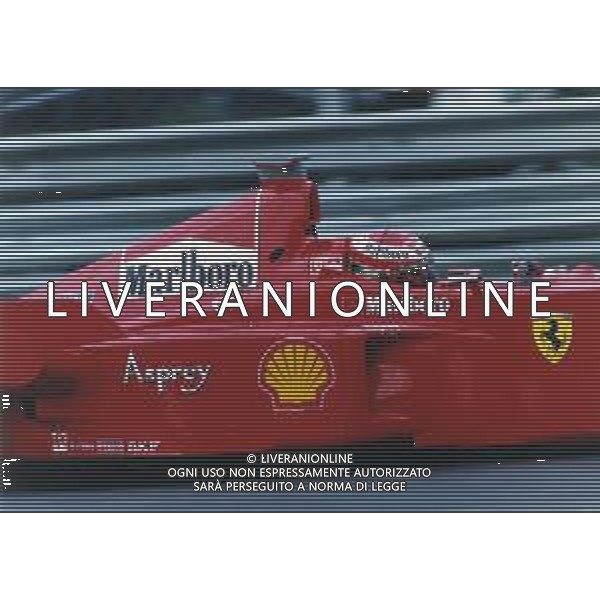 RETROSPETTIVA EDDIE IRVINE PILOTA F1 NELLA FOTO EDDIE IRVINE NEL 1998 CON LA FERRARI F 300 AG ALDO LIVERANI SAS