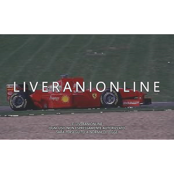 RETROSPETTIVA EDDIE IRVINE PILOTA F1 NELLA FOTO EDDIE IRVINE NEL 1998 CON LA FERRARI F 300 AG ALDO LIVERANI SAS