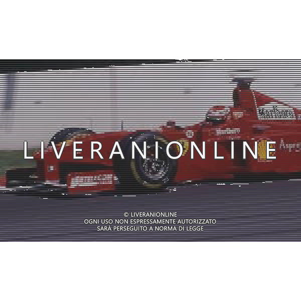 RETROSPETTIVA EDDIE IRVINE PILOTA F1 NELLA FOTO EDDIE IRVINE NEL 1998 CON LA FERRARI F 300 AG ALDO LIVERANI SAS