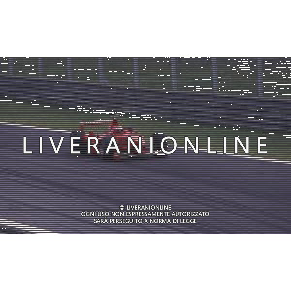 RETROSPETTIVA EDDIE IRVINE PILOTA F1 NELLA FOTO EDDIE IRVINE NEL 1998 CON LA FERRARI F 300 AG ALDO LIVERANI SAS